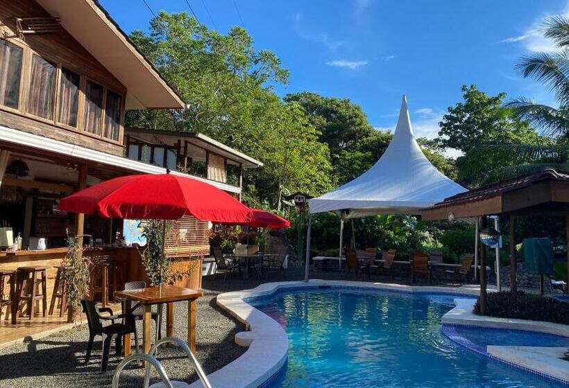 بنسيون Casa Aba Matapalo