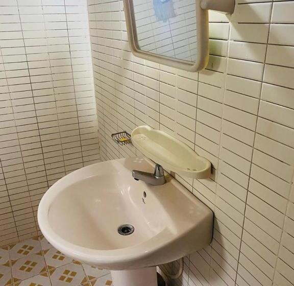 بنسيون Chandi Gaya Beach Guesthouse