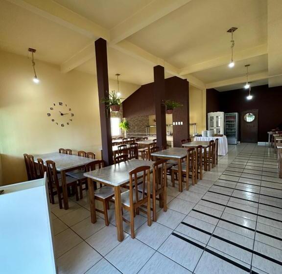 بنسيون Dallas   Penha Sc