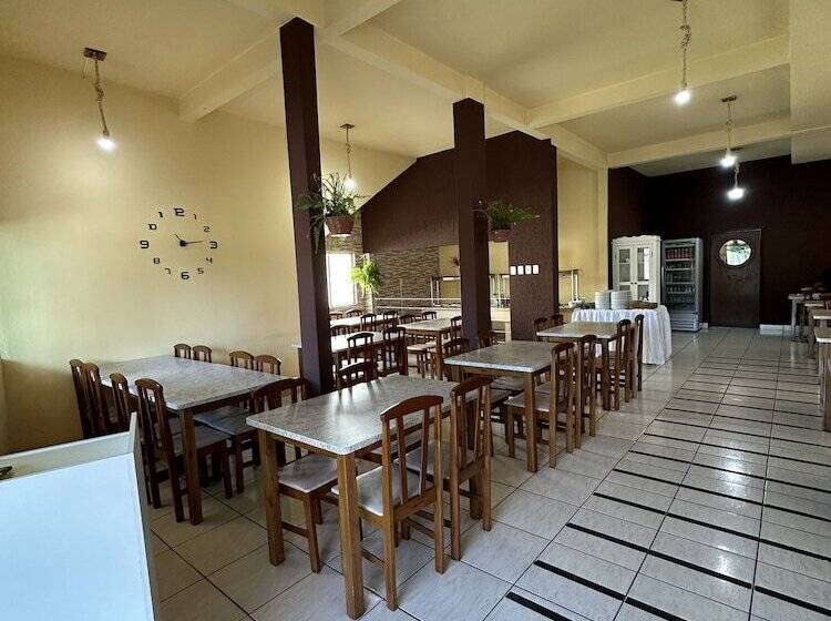 بنسيون Dallas   Penha Sc