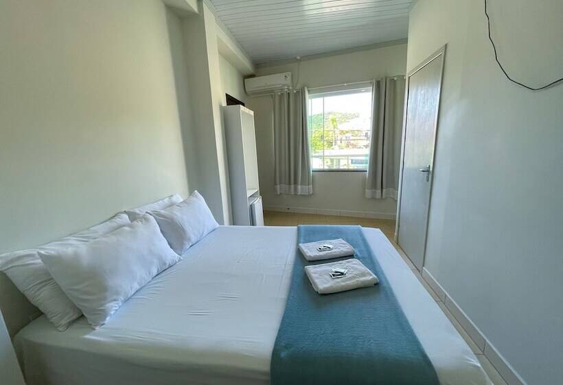 بنسيون Dallas   Penha Sc