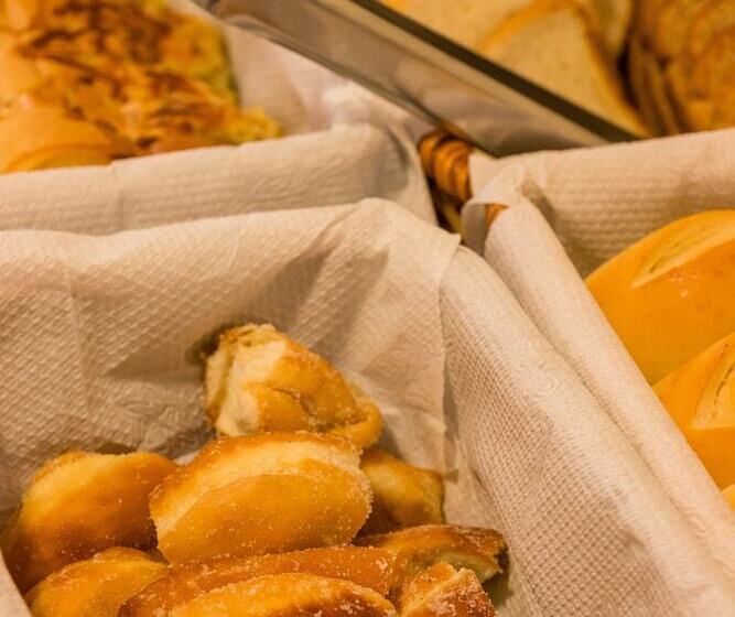 بنسيون Costa Dourada Pousada