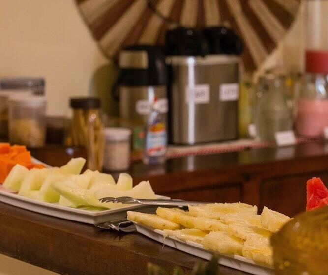 بنسيون Costa Dourada Pousada