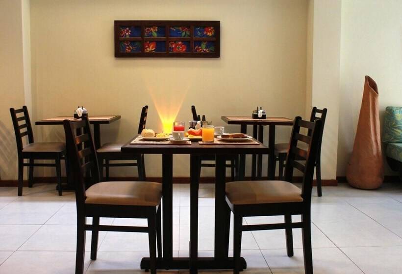 بنسيون Costa Dourada Pousada