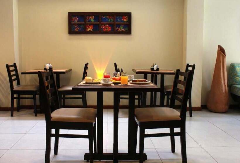 بنسيون Costa Dourada Pousada