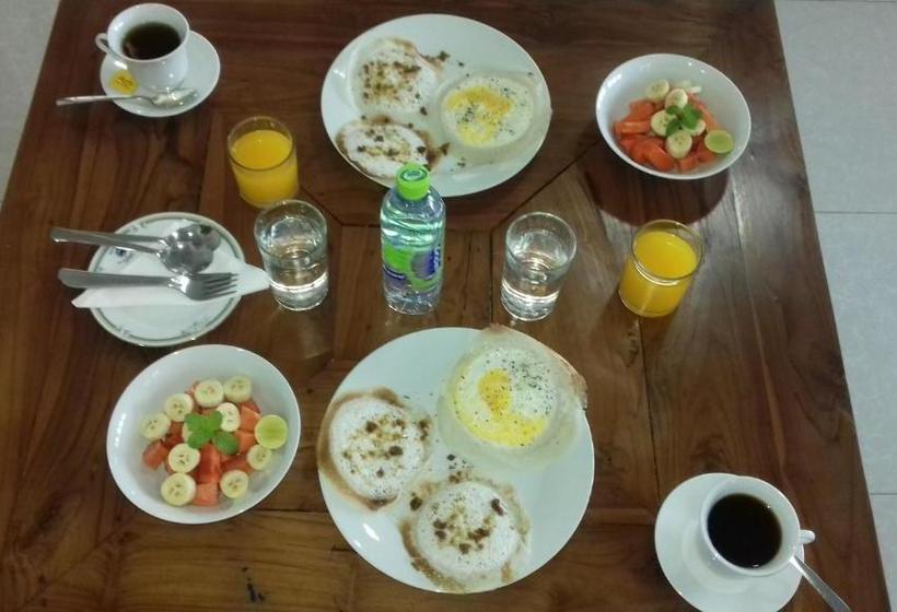 膳宿费 Family Inn