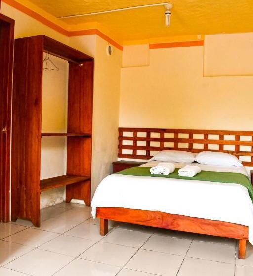 Пансион Galapagos Dove