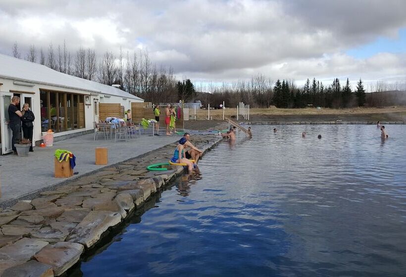 پانسیون Guesthouse Fludir