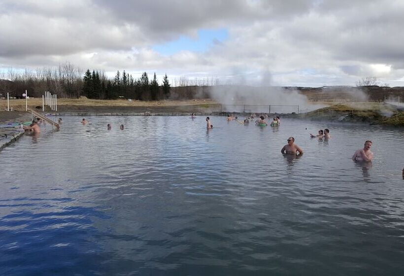 پانسیون Guesthouse Fludir