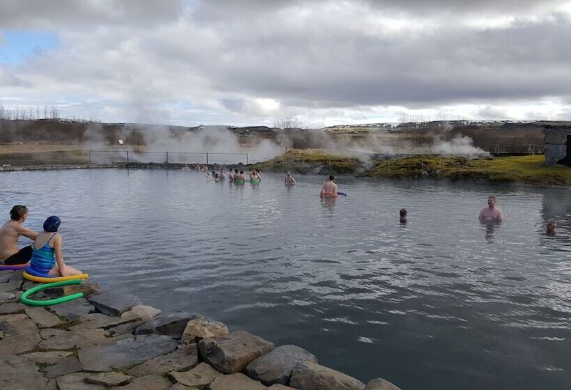 پانسیون Guesthouse Fludir