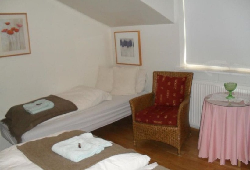 پانسیون Guesthouse Fludir