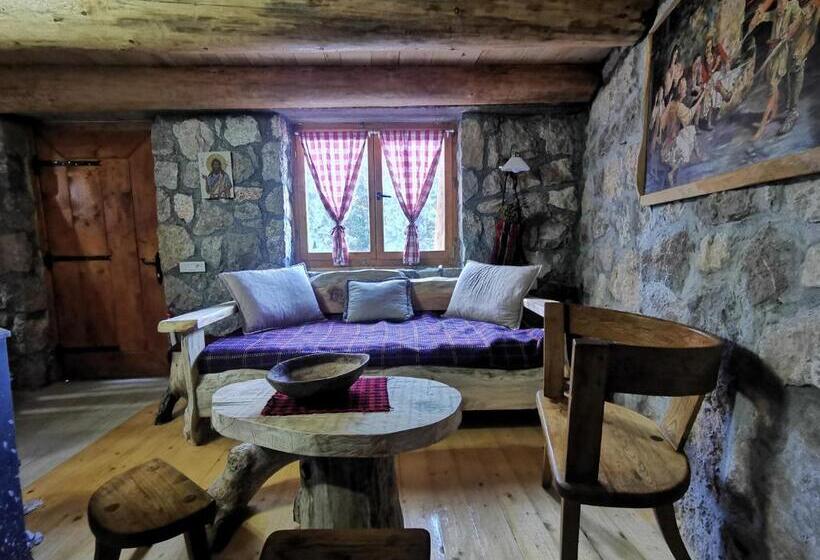 پانسیون Guesthouse Planinarski Dom Neviđen'o