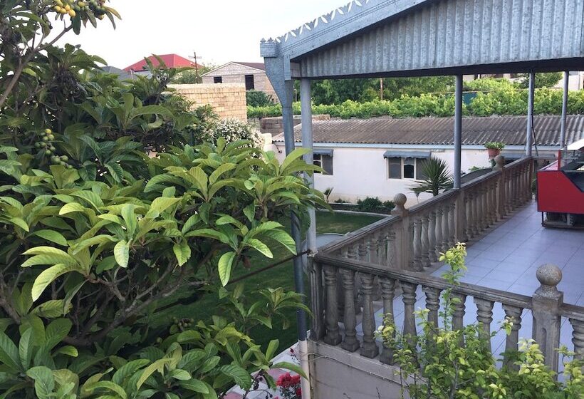 Pensiune Hasanovs Villa