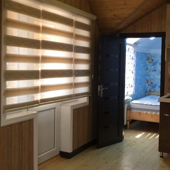 Pensiune Hasanovs Villa