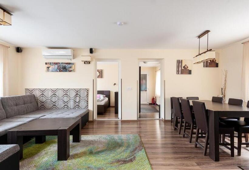 פנסיון Haus Alpenblick Mölltal