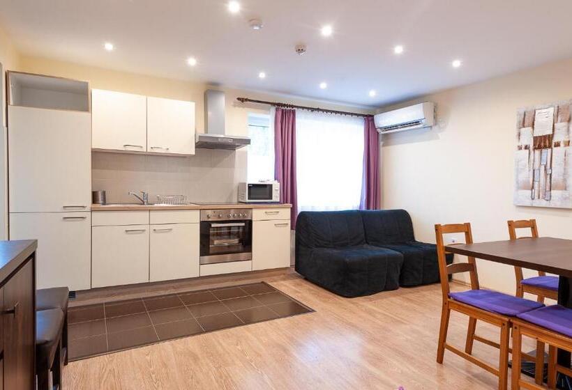 פנסיון Haus Alpenblick Mölltal