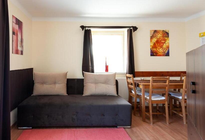 פנסיון Haus Alpenblick Mölltal