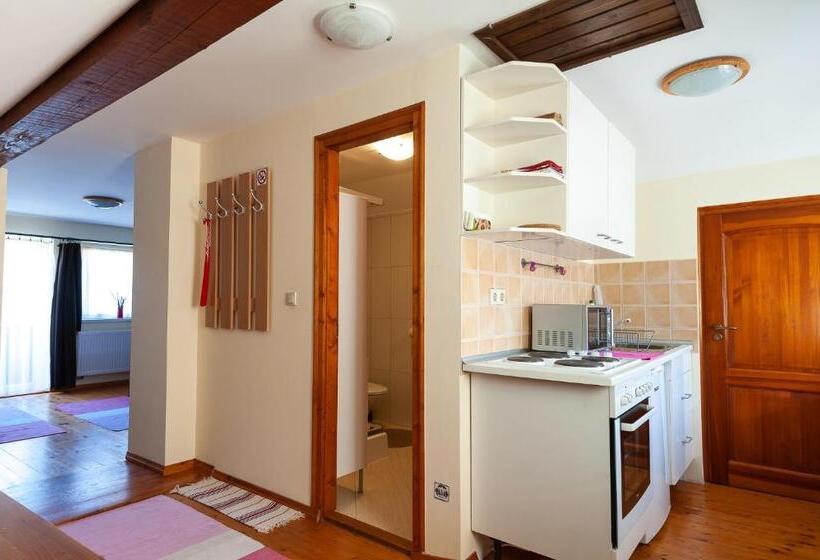 פנסיון Haus Alpenblick Mölltal