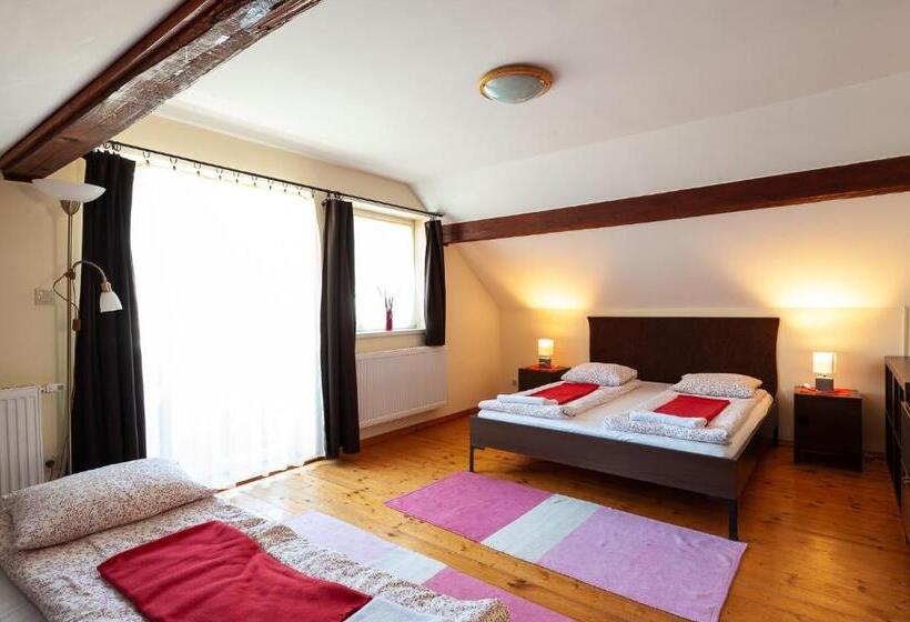 بنسيون Haus Alpenblick Mölltal