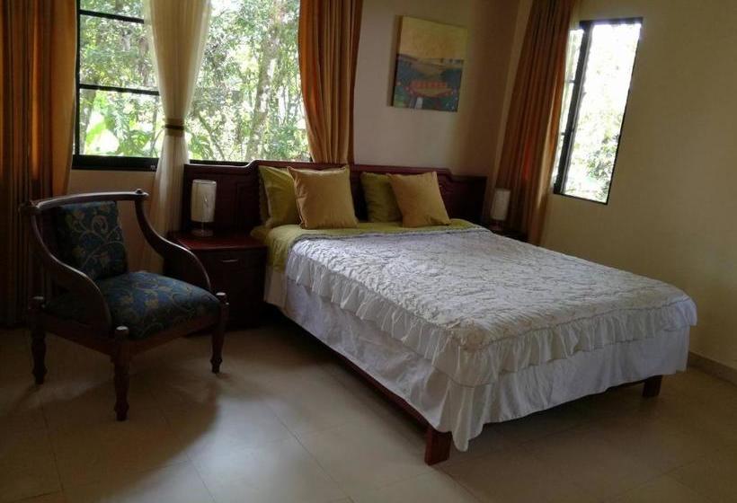 پانسیون Hostal La Molienda