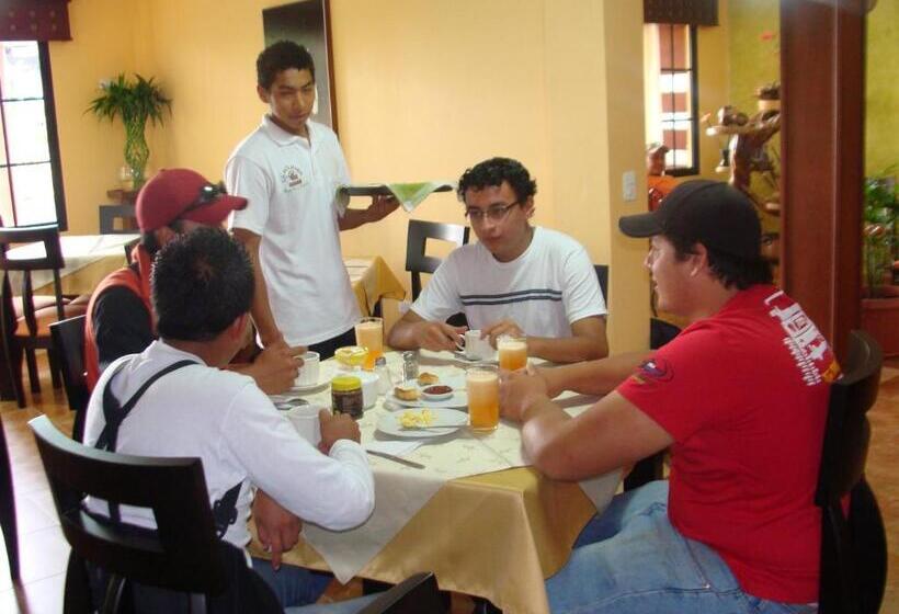 پانسیون Hostal La Molienda