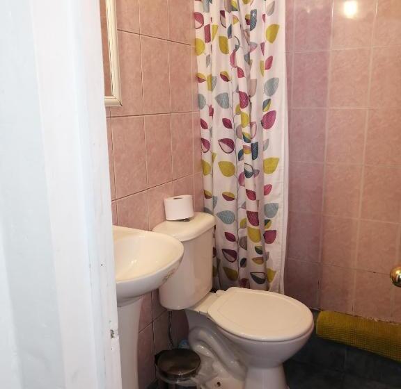 פנסיון Hostal Vicmar