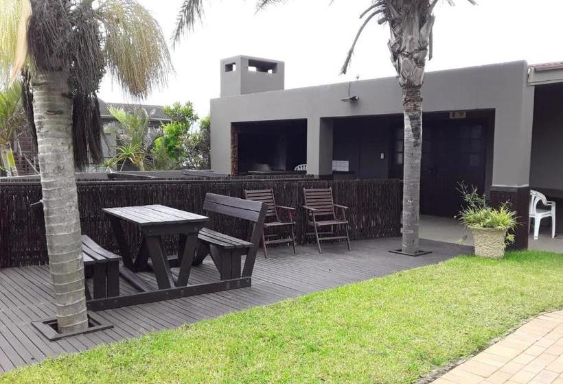 פנסיון Khaya La Manzi Guest Lodge