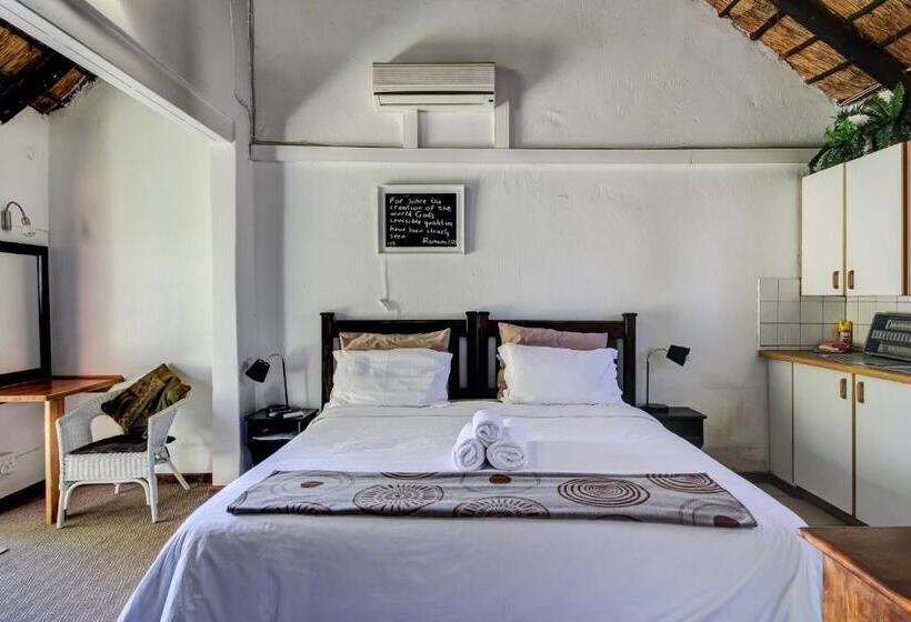 פנסיון Khaya La Manzi Guest Lodge