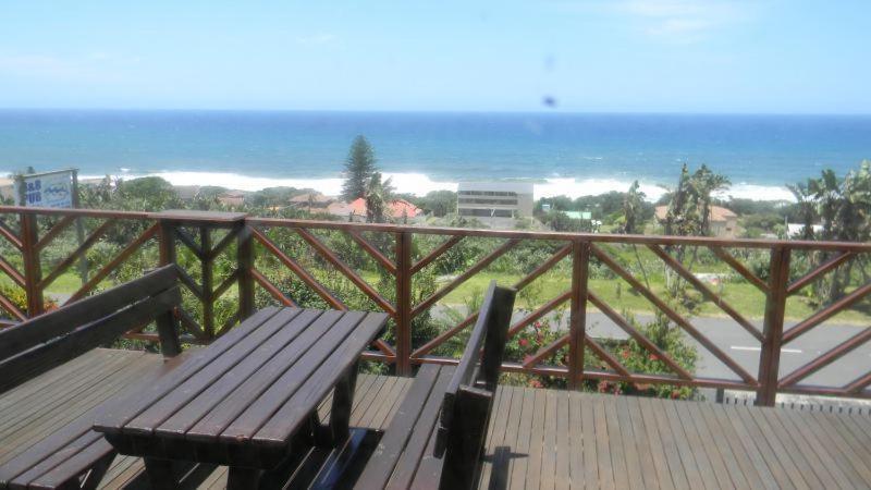 פנסיון Khaya La Manzi Guest Lodge