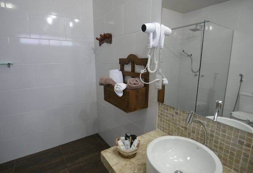 ペンション Oasis Tajaja Pousada