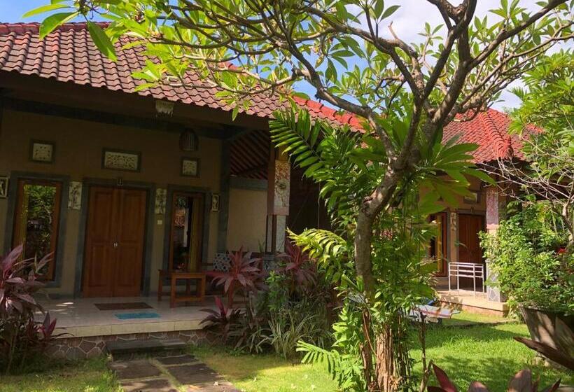פנסיון Pondok Shindu Guest House