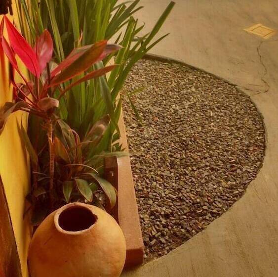 פנסיון Pousada Hannah