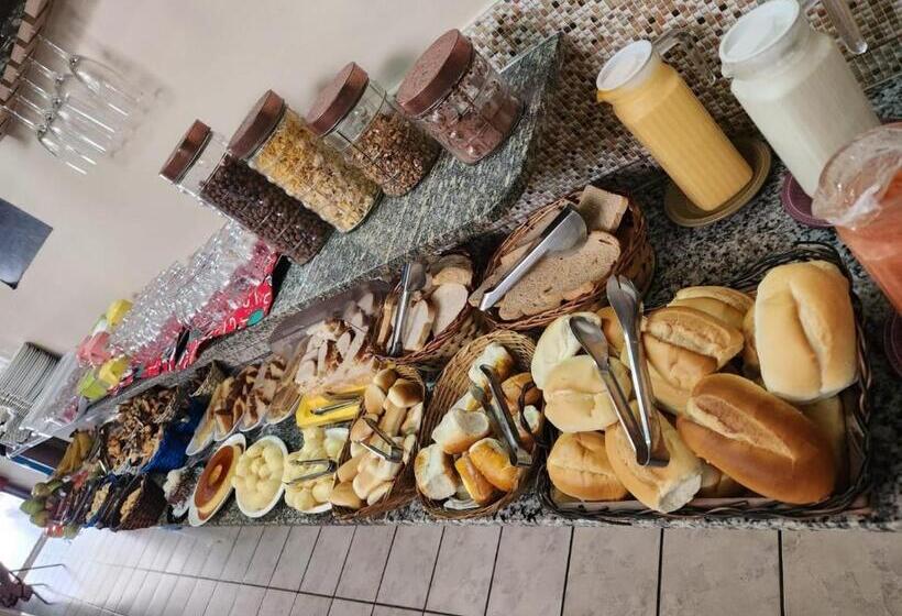 ペンション Pousada Jasmine