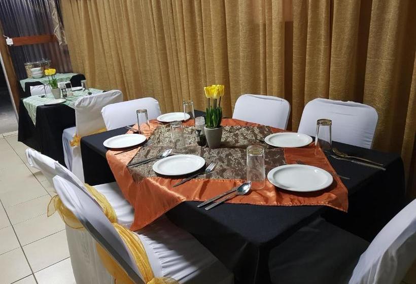 膳宿费 Rainbow Guest House And Tours