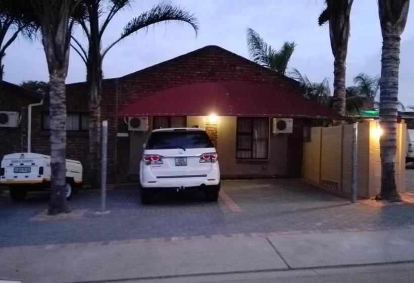 膳宿费 Rainbow Guest House And Tours