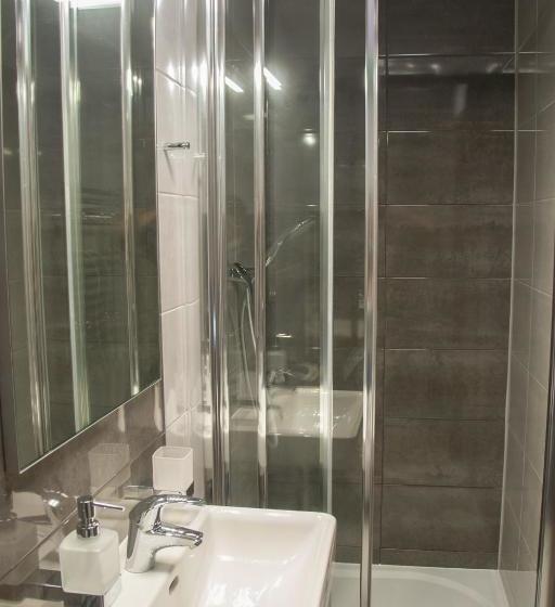 ペンション Restaurace A Penzion U Klásků