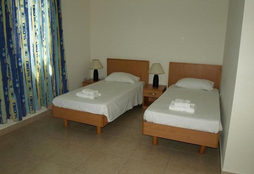 پانسیون Rivotorto Retreat House