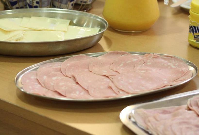 پانسیون Rivotorto Retreat House