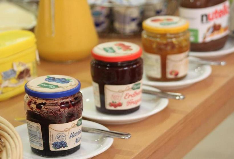 پانسیون Rivotorto Retreat House