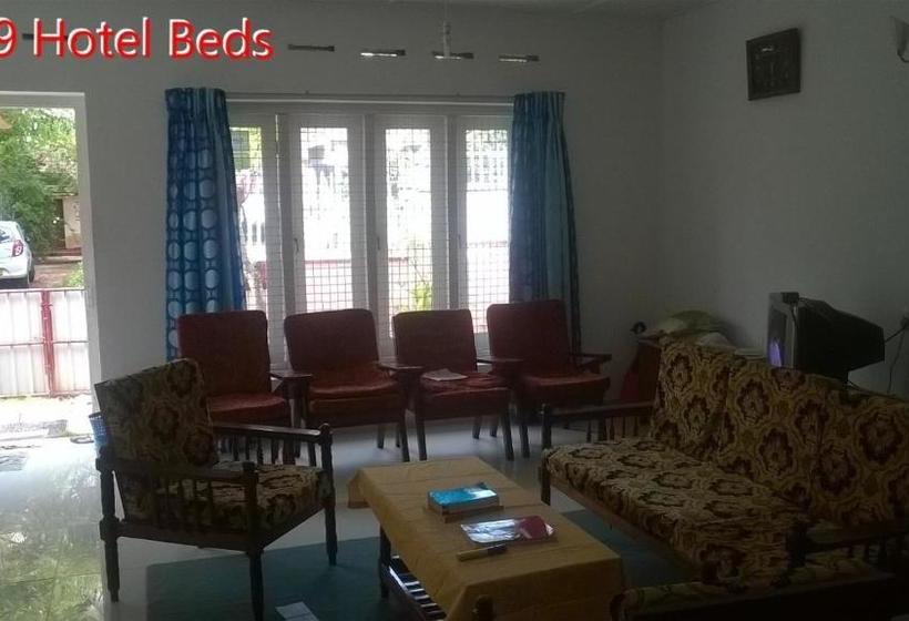 Пансион Villa 49 Hotel Beds  Hikkaduwa