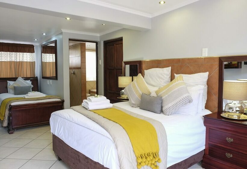 膳宿费 Waterkloof Guest House