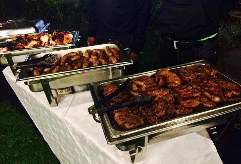 膳宿费 Waterkloof Guest House