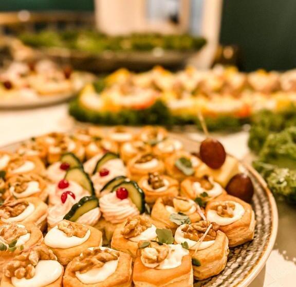 Pensiunea Curtea Bavareza