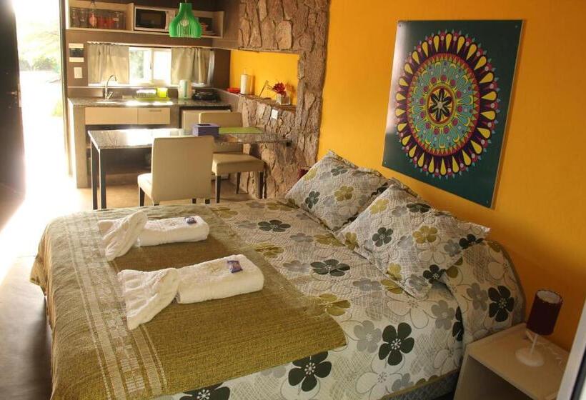 Pueblo Santo, Cabañas & Suites