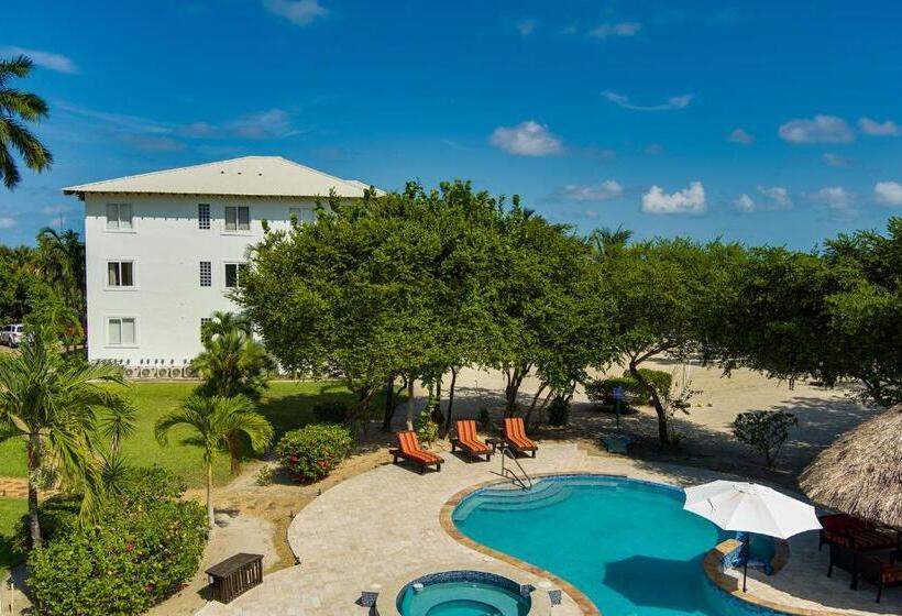 استراحتگاه The Villas At Cocoplum