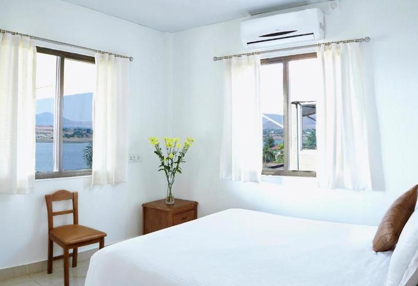Savana Lake Resort