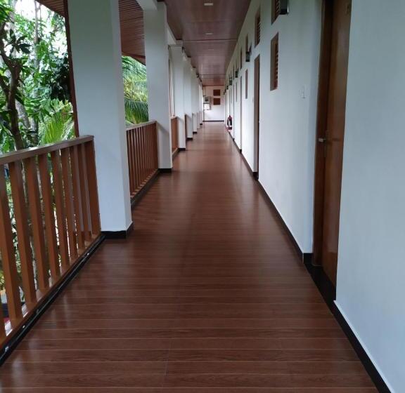 Acme Grand Hotel Habarana