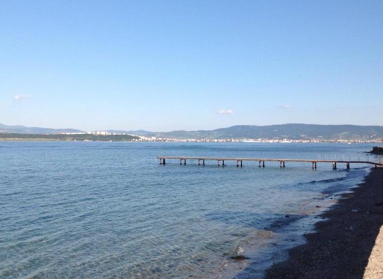 ユースホステル Big Garden Bahçeli Konak