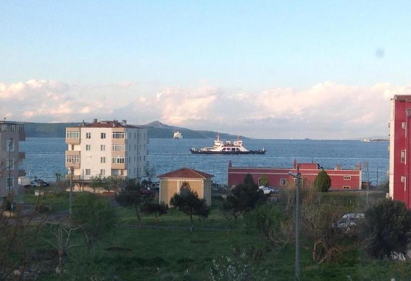 ユースホステル Big Garden Bahçeli Konak