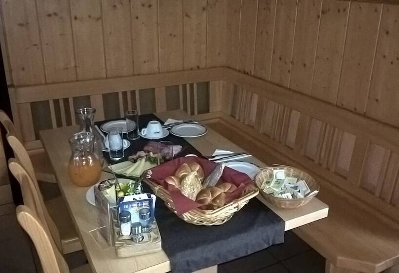 Общежитие Harmonie Stüberl